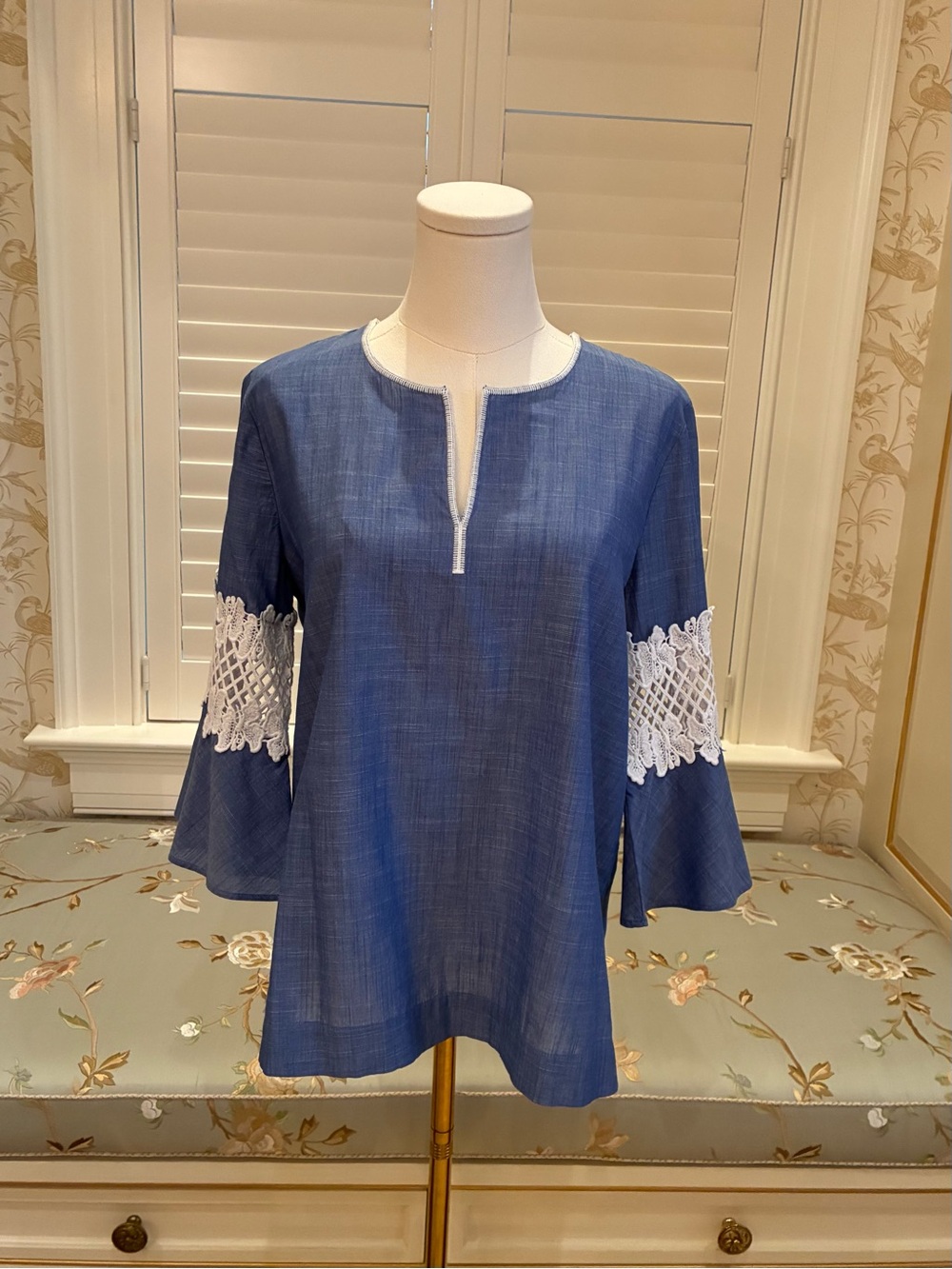 Lilly Pulitzer Blue Amelia Island Flounce Sleeve Top w/ Split-Neck & Lace Insets